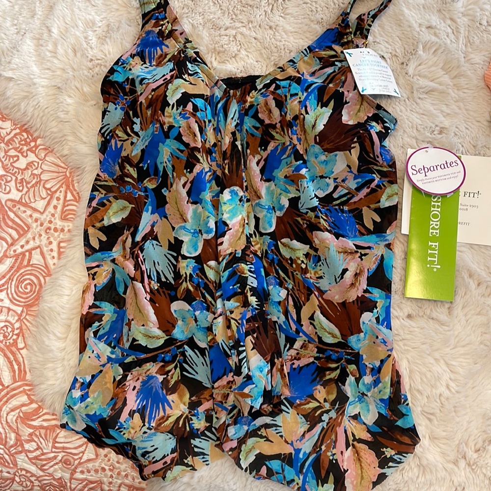 A Shore Fit Swimwear Separates Swim Top only 8